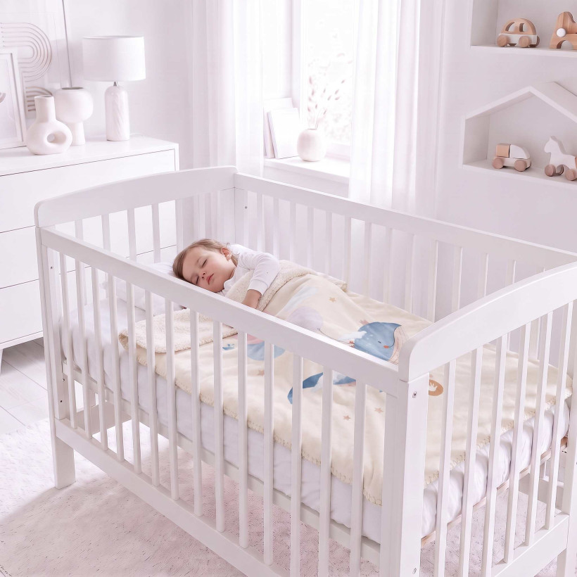 Spanische Babydecke XKKO LUX 75x100 - Sky Whale
