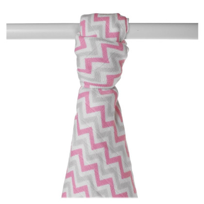 XKKO BMB  Windeltücher 90x100 - Baby Pink Chevron 1St.